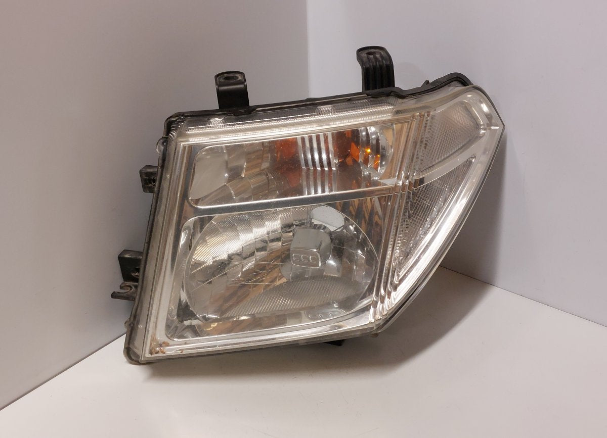 26060-EB30A Headlight left NISSAN NAVARA II / NP300 (D40) (2004-2021)