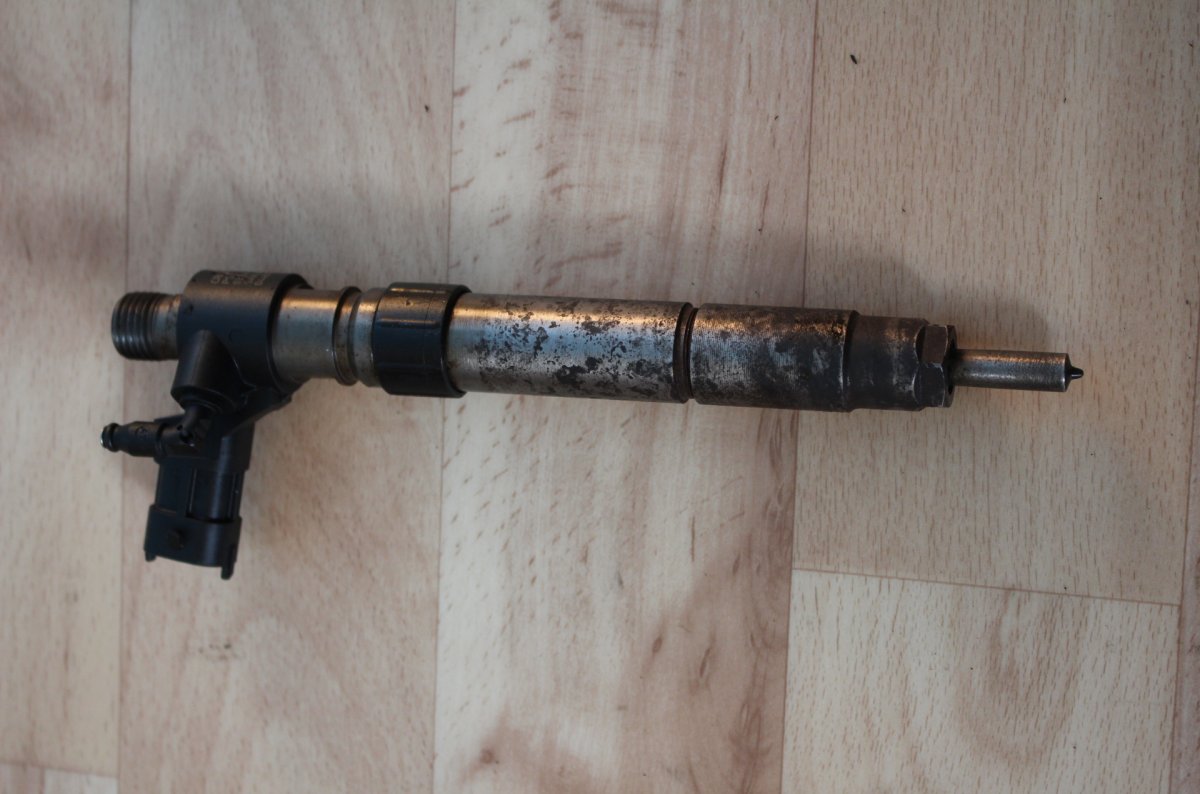 Fuel Injector LAND ROVER FREELANDER II (FA) (2006-2015)