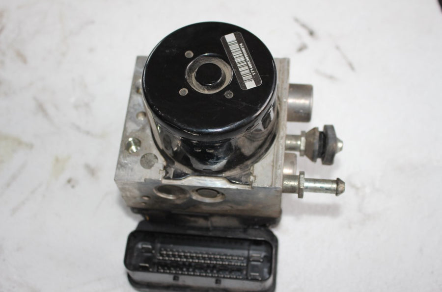 ABS hydraulic unit / pump JEEP GRAND CHEROKEE III (WH) (2005-2010)