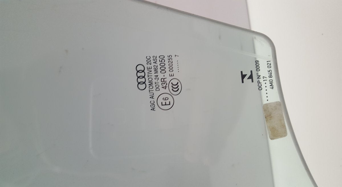 43R-00050 Door window glass front left AUDI Q7 (4MB, 4MG) (2015-)