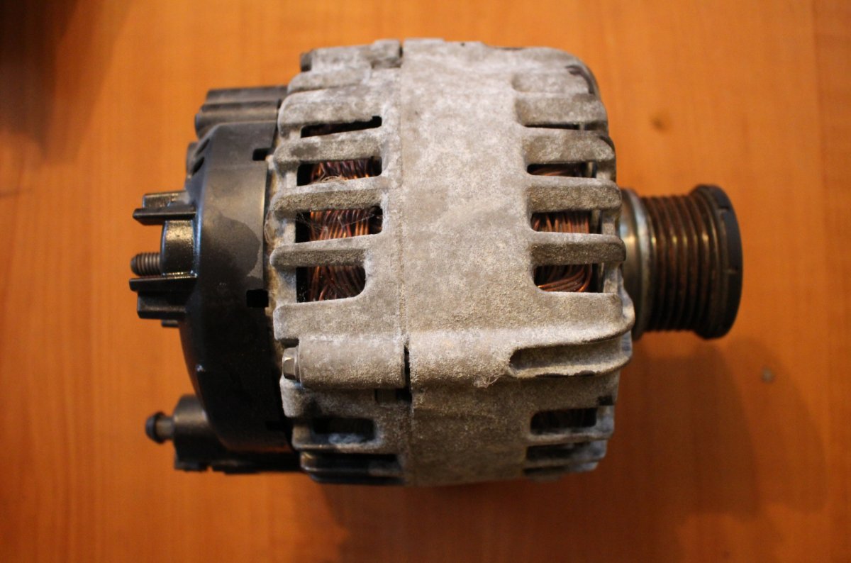 03G903016G Alternator AUDI A4 / A4 ALLROAD (B8) (2007-2015)