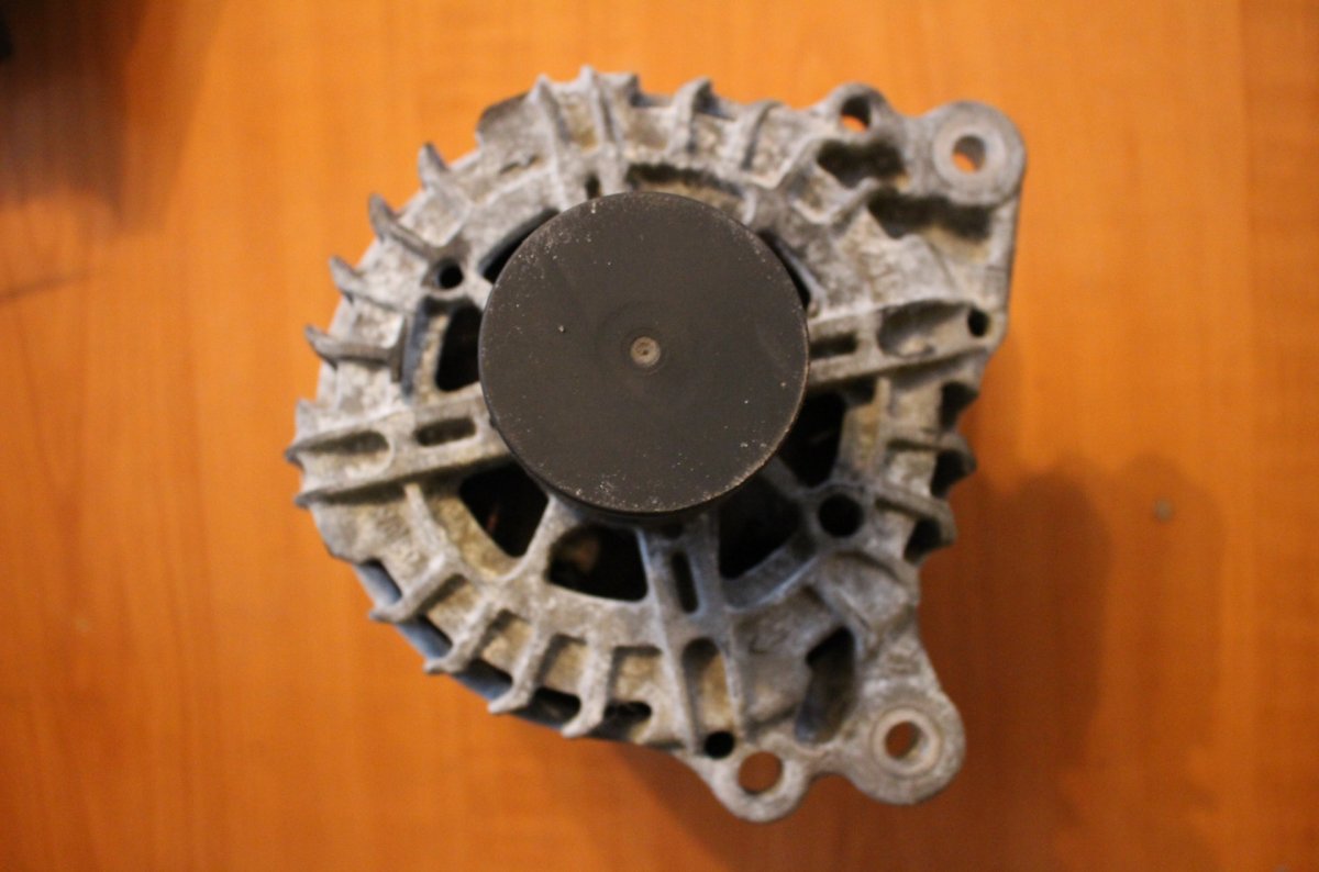 03G903016G Alternator AUDI A4 / A4 ALLROAD (B8) (2007-2015)