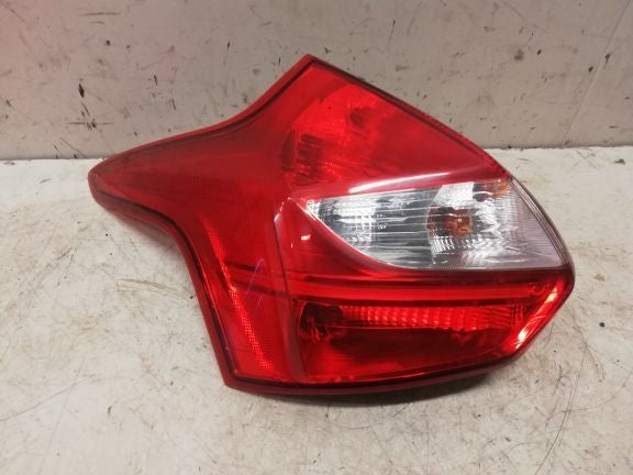 Tail light left FORD FOCUS III (2010-2018)