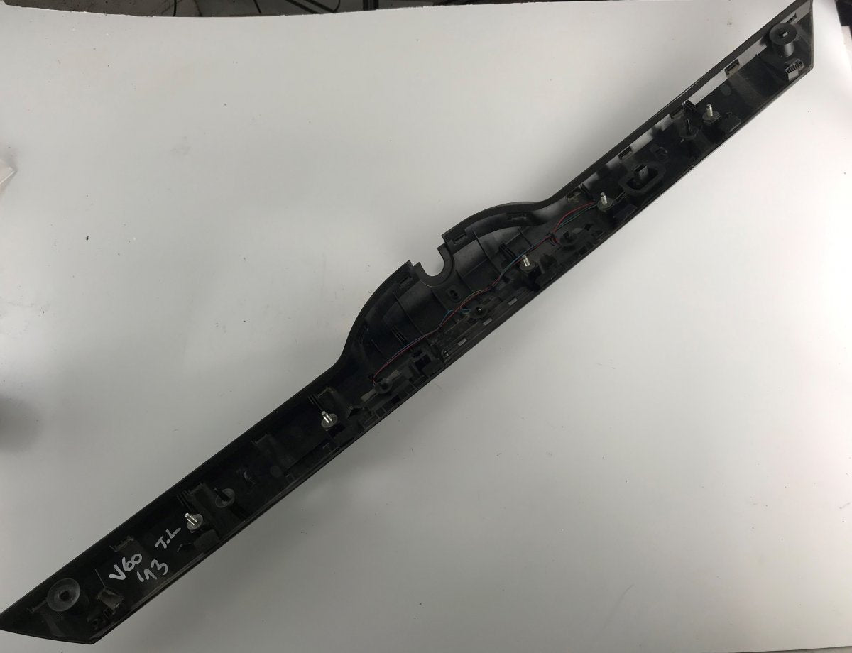 Bootlid / tailgate moulding VOLVO S60 II / V60 I (2010-2018)