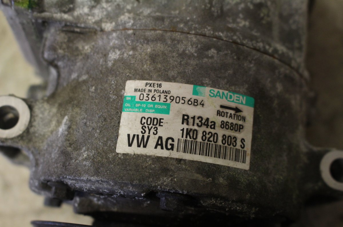AC / aircon Compressor VW TOURAN (1T1, 1T2) (2003-2010)