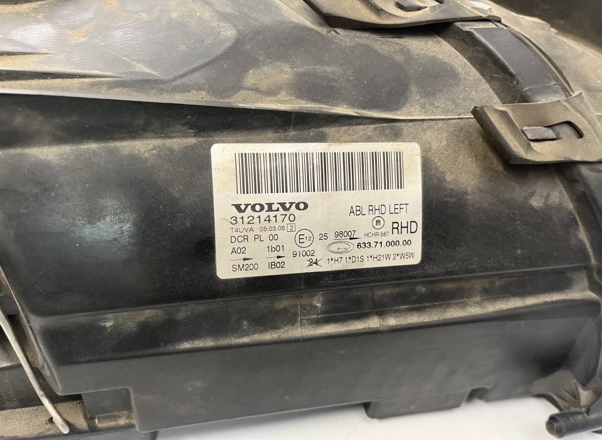 31214170 6337100000 Headlight left VOLVO XC70 II (2007-2016)
