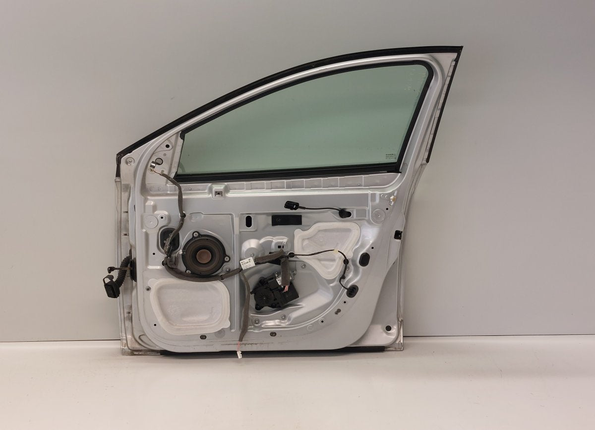 801100009R 807300004R 241241649R-56 241241649R56 Door Front Right RENAULT MEGANE III (DZ/BZ/KZ) (2008-2016)