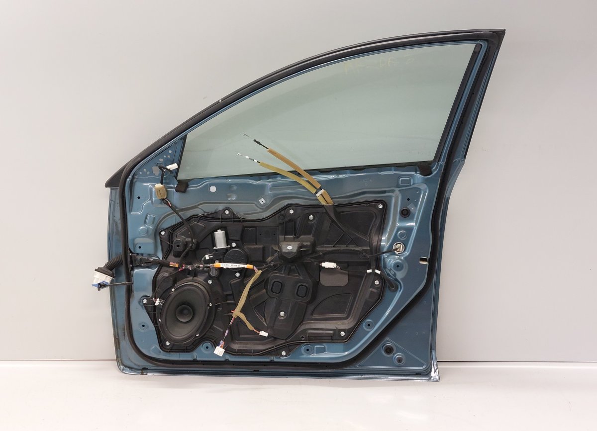 BBY9-58-02XF BBY95802XF Door Front Right MAZDA 3 II (BL) (2008-2013)