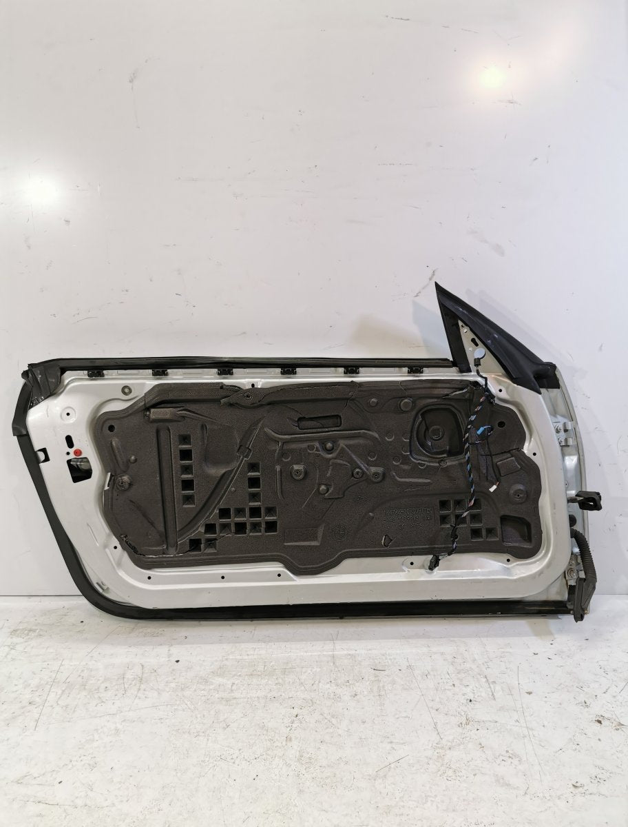 Door Front Left BMW 3 (E90, E91, E92, E93) (2005-2011)