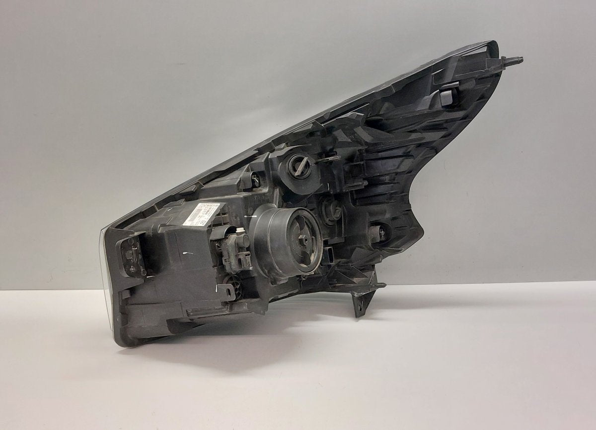 260105469R 260105469 Headlight right RENAULT TRAFIC III (JG, EG, FG) (2014-)