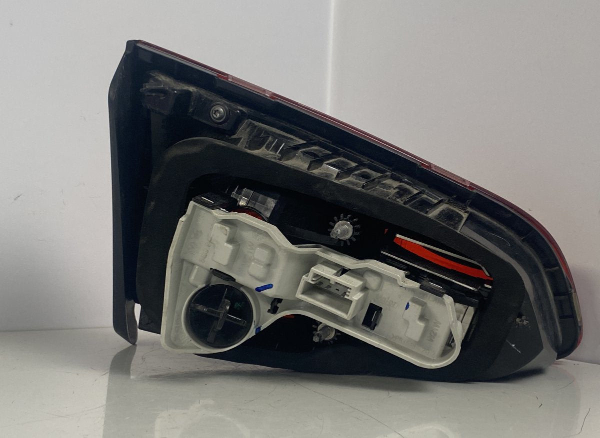 90052127A Inner tail light, right VW GOLF VII (5G1, BA5, BV5, BQ1, BE) (2012-2020)