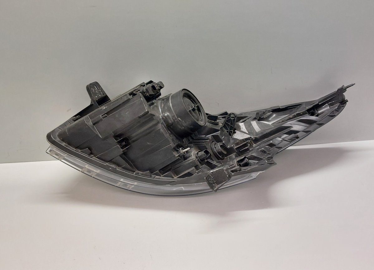 260105469R 260105469 Headlight right RENAULT TRAFIC III (JG, EG, FG) (2014-)