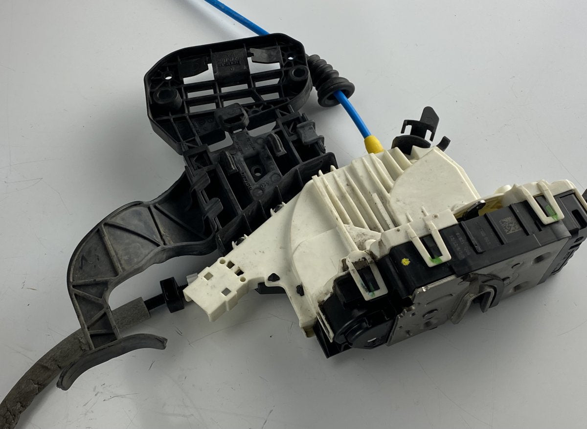 Door Lock Front Left MERCEDES-BENZ B-CLASS (W246, W242) (2011-2018)