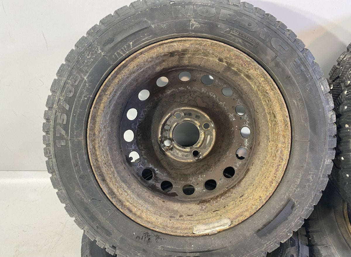 Rim set 4 pcs RENAULT TWINGO II (2007-2014)