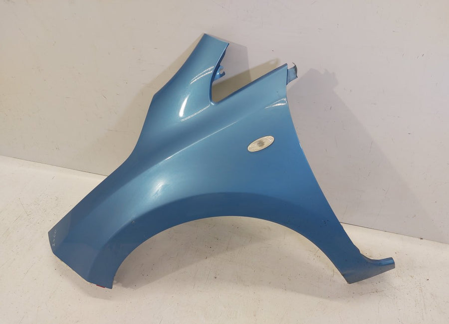 Fender Front Left NISSAN LEAF I (ZE0) (2010-2017)