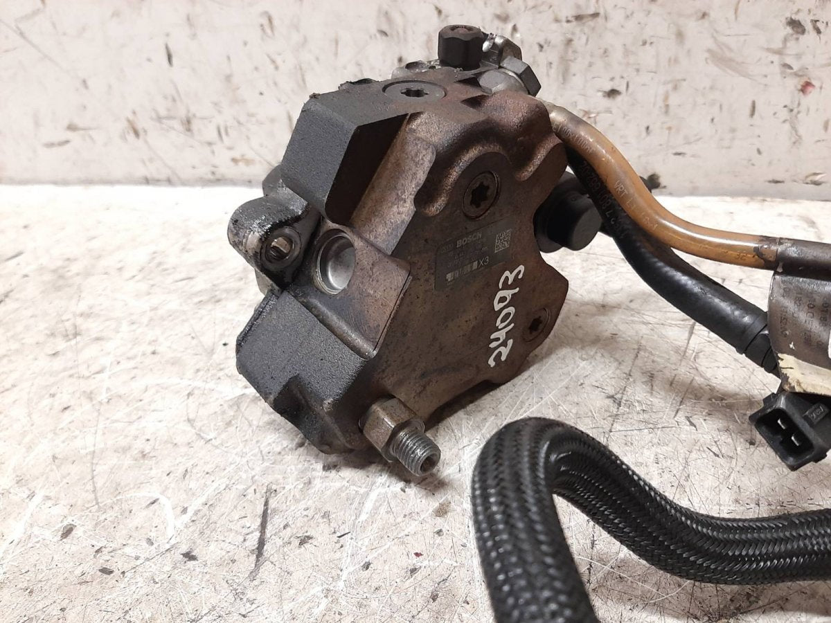 0445010146 7798333 Fuel injection pump, diesel BMW 3 (E90, E91, E92, E93) (2005-2011)