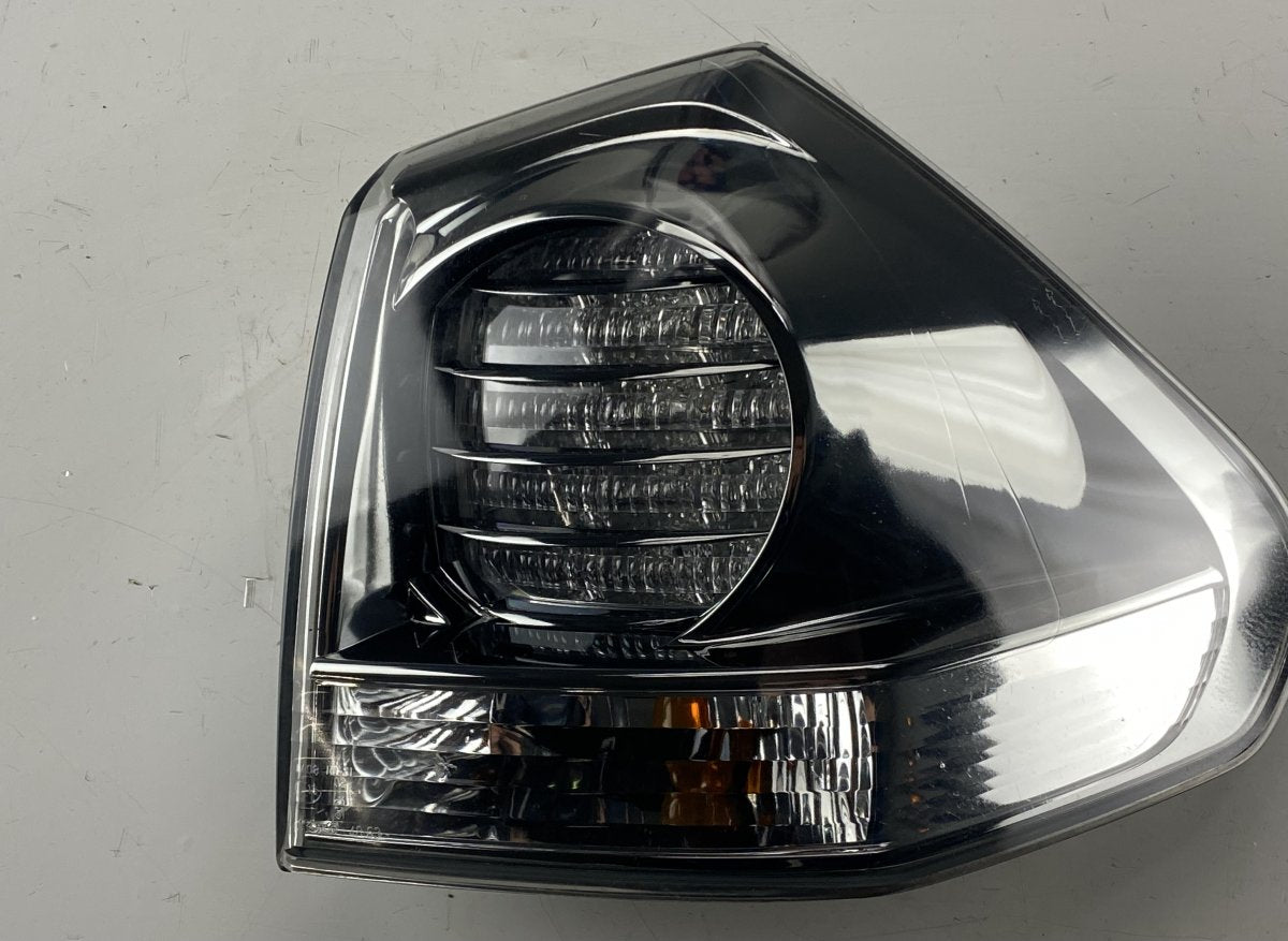 Tail light, right LEXUS RX II (XU30) (2003-2008)