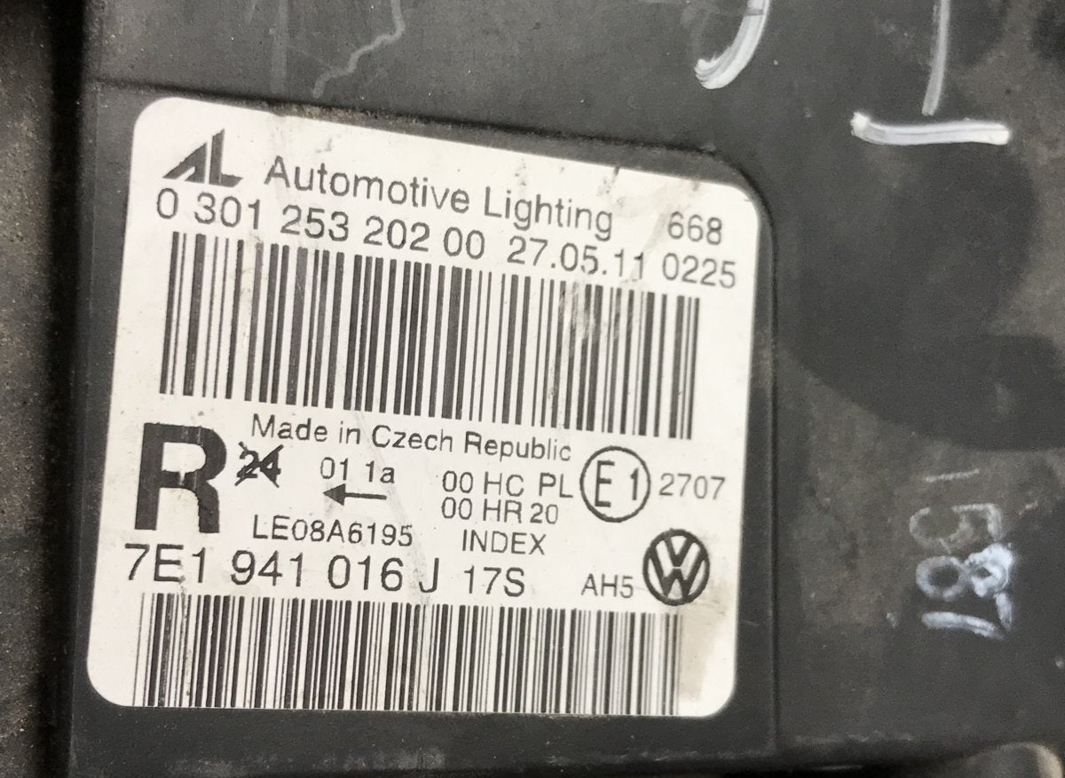 7E1941016J Headlight right VW TRANSPORTER T5 / MULTIVAN (7H, 7E, 7J) (2003-2015)