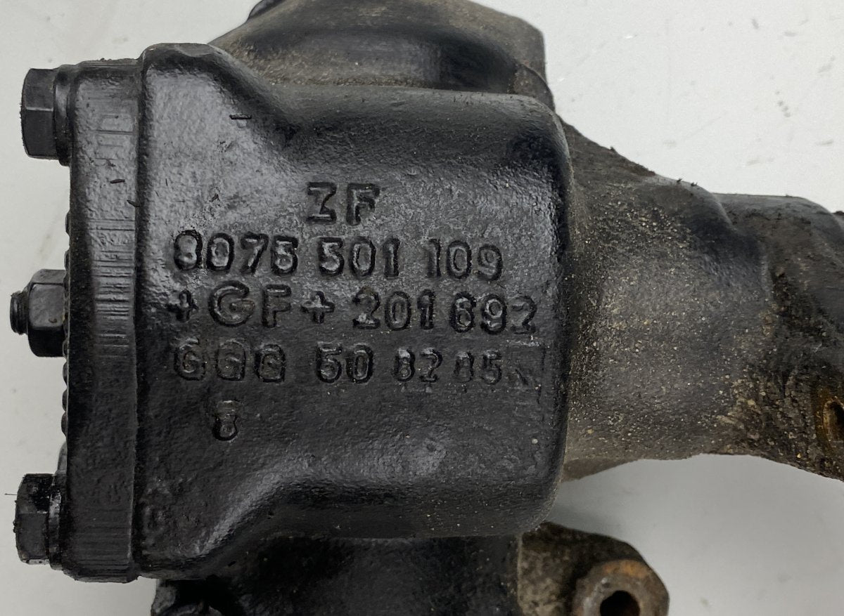 1095185 010759 8075501109 Steering rack BMW 7 (E38) (1994-2001)