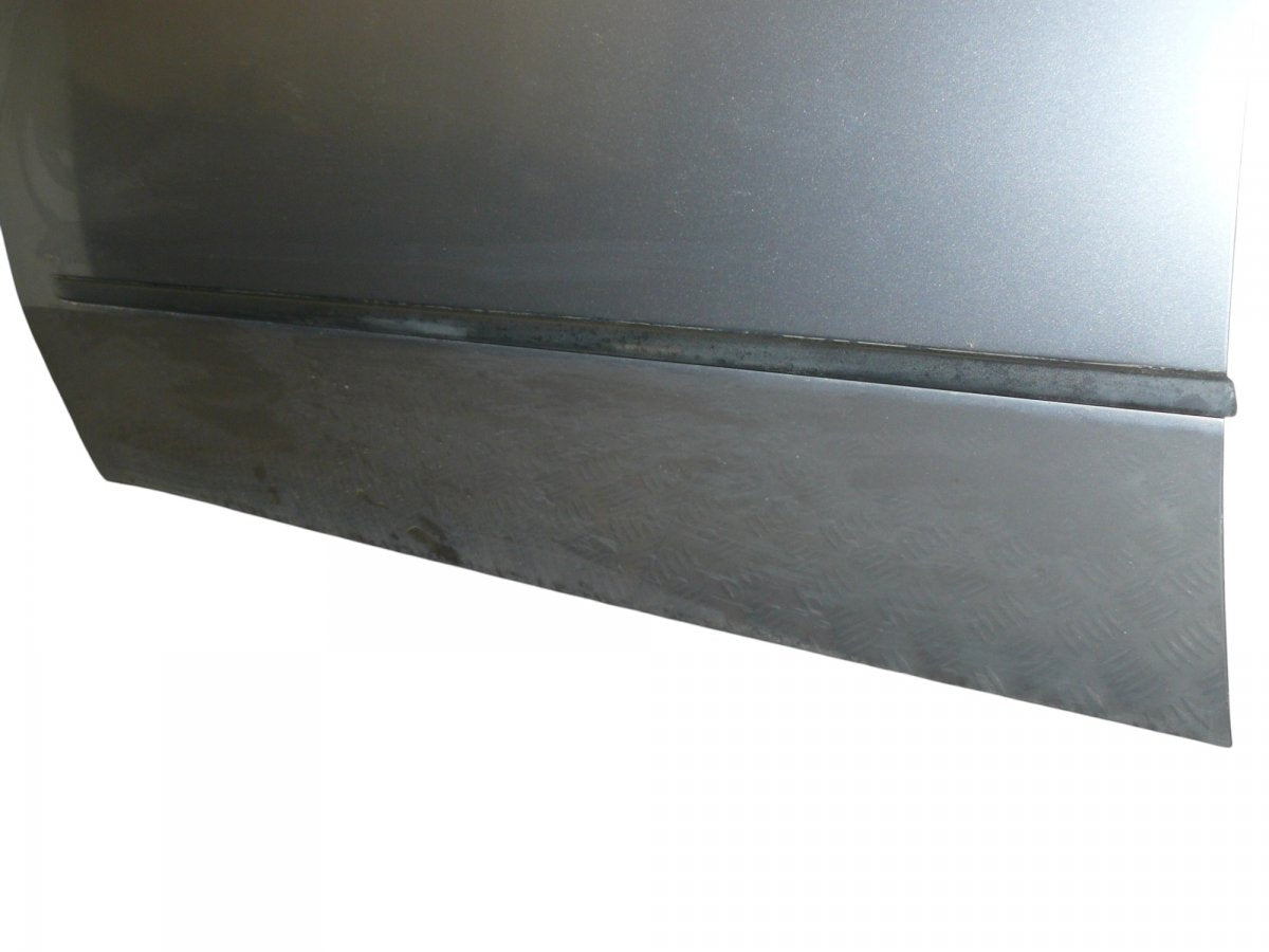 7211423 Door Front Left BMW X5 (E70) (2007-2013)