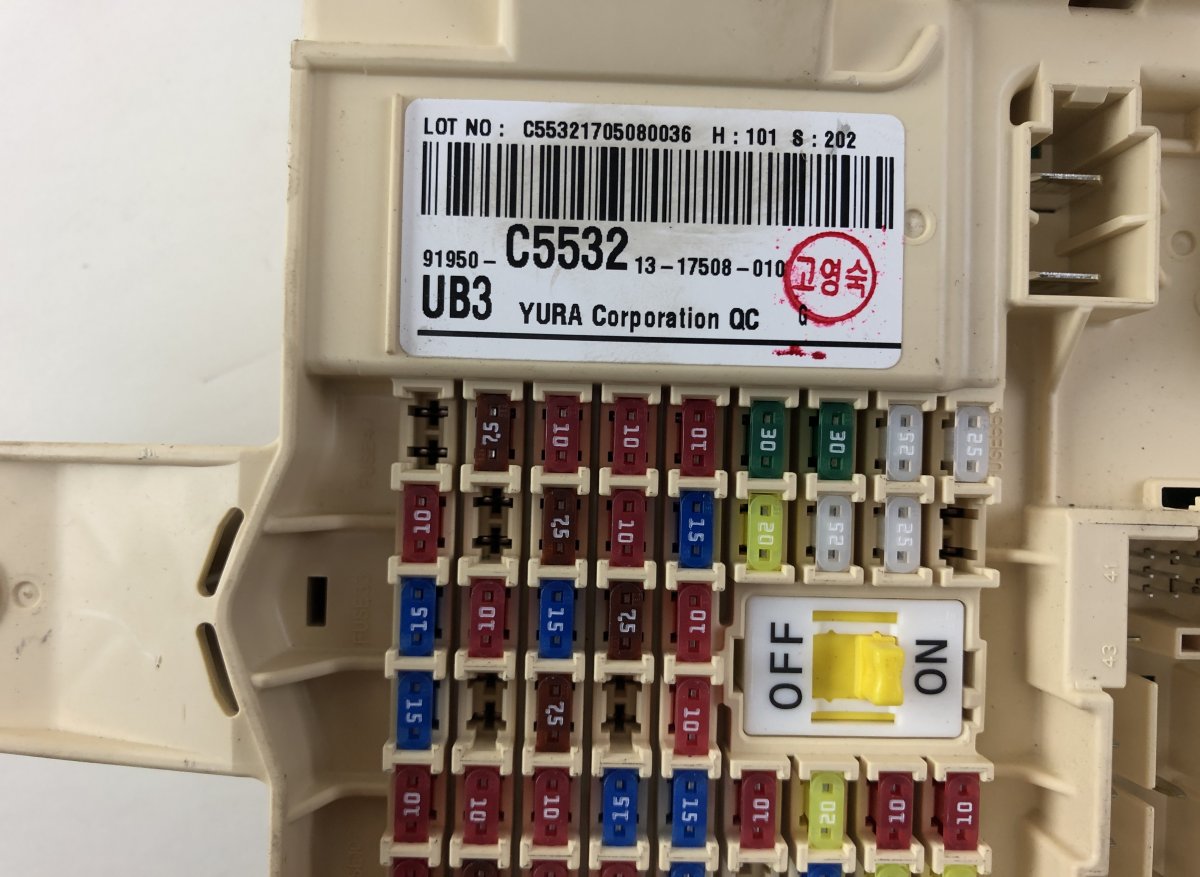91950C5532 Fuse box KIA SORENTO III (UM) (2015-2020)