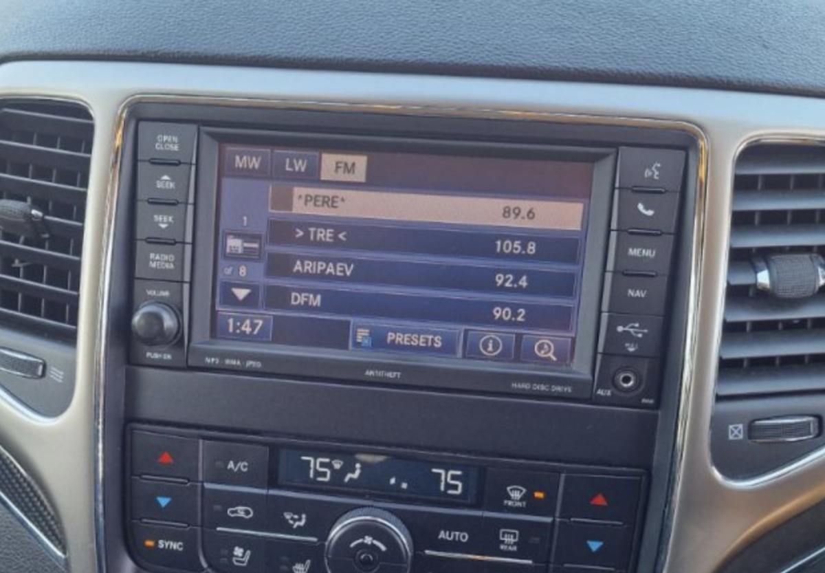 5091660AC Radio JEEP GRAND CHEROKEE IV (WK, WK2) (2010-2021)