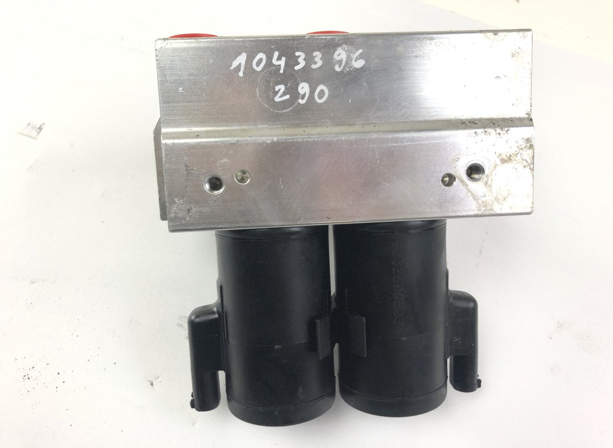 A2203200358 A2203201258 Air suspension / self-levelling suspension, other MERCEDES-BENZ SL-CLASS (R230) (2001-2012)