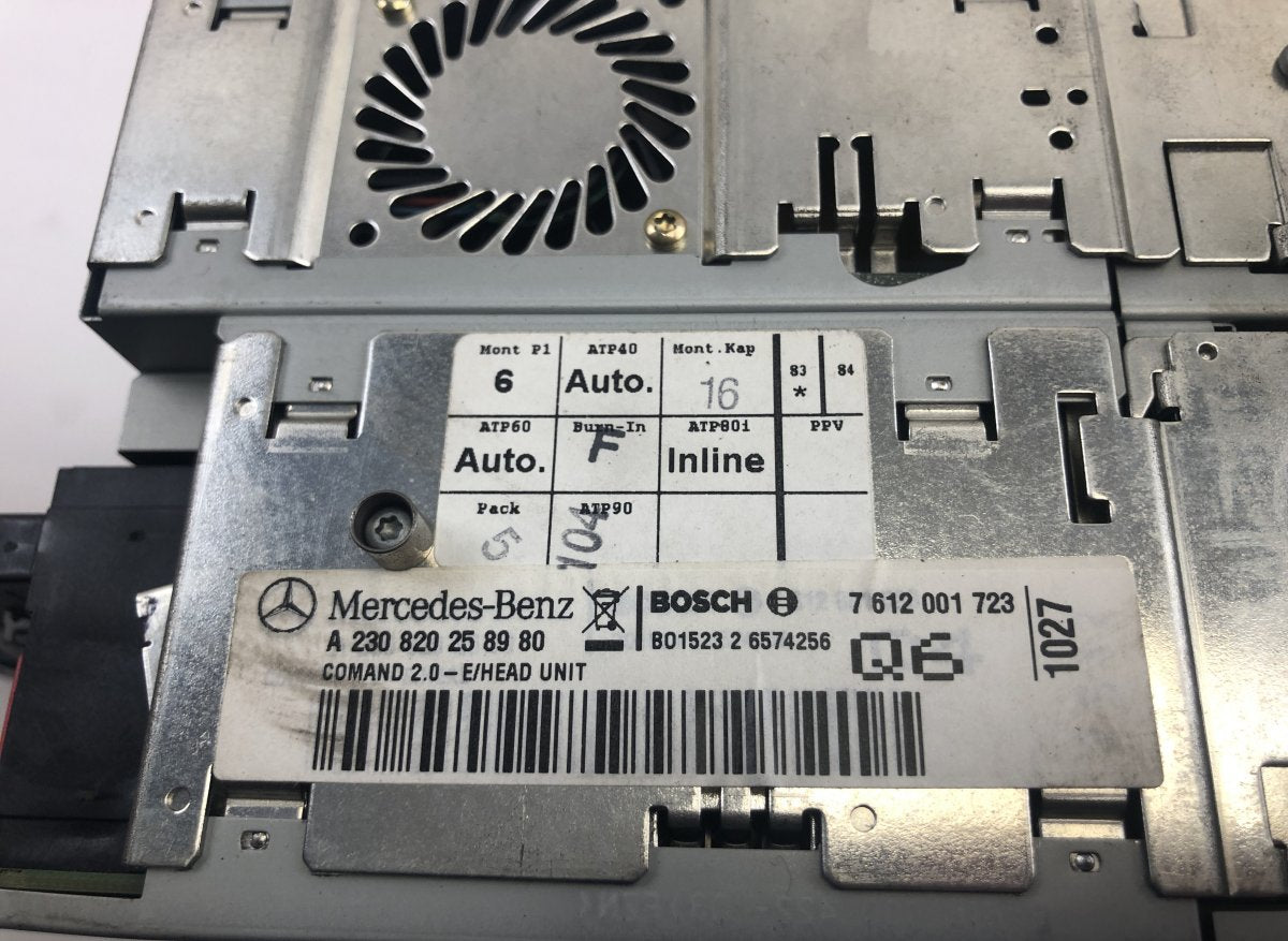 7612001523 8618001514 Radio MERCEDES-BENZ SL-CLASS (R230) (2001-2012)