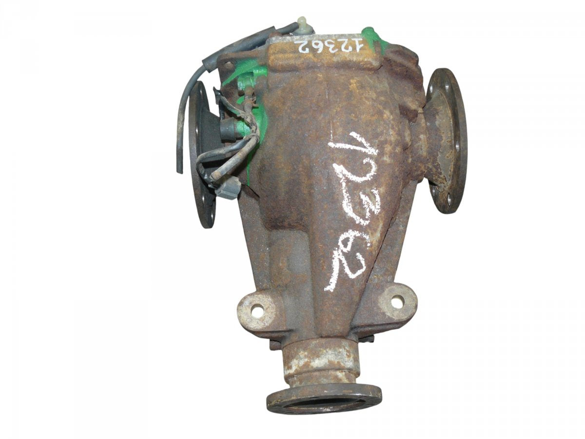 Rear axle differential MITSUBISHI PAJERO III (V60, V70) (2000-2007)