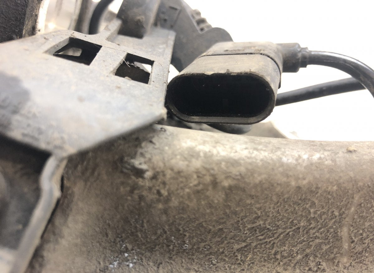A2053322100 Wheel bearing housing front left MERCEDES-BENZ C-CLASS (W205) (2013-2021)