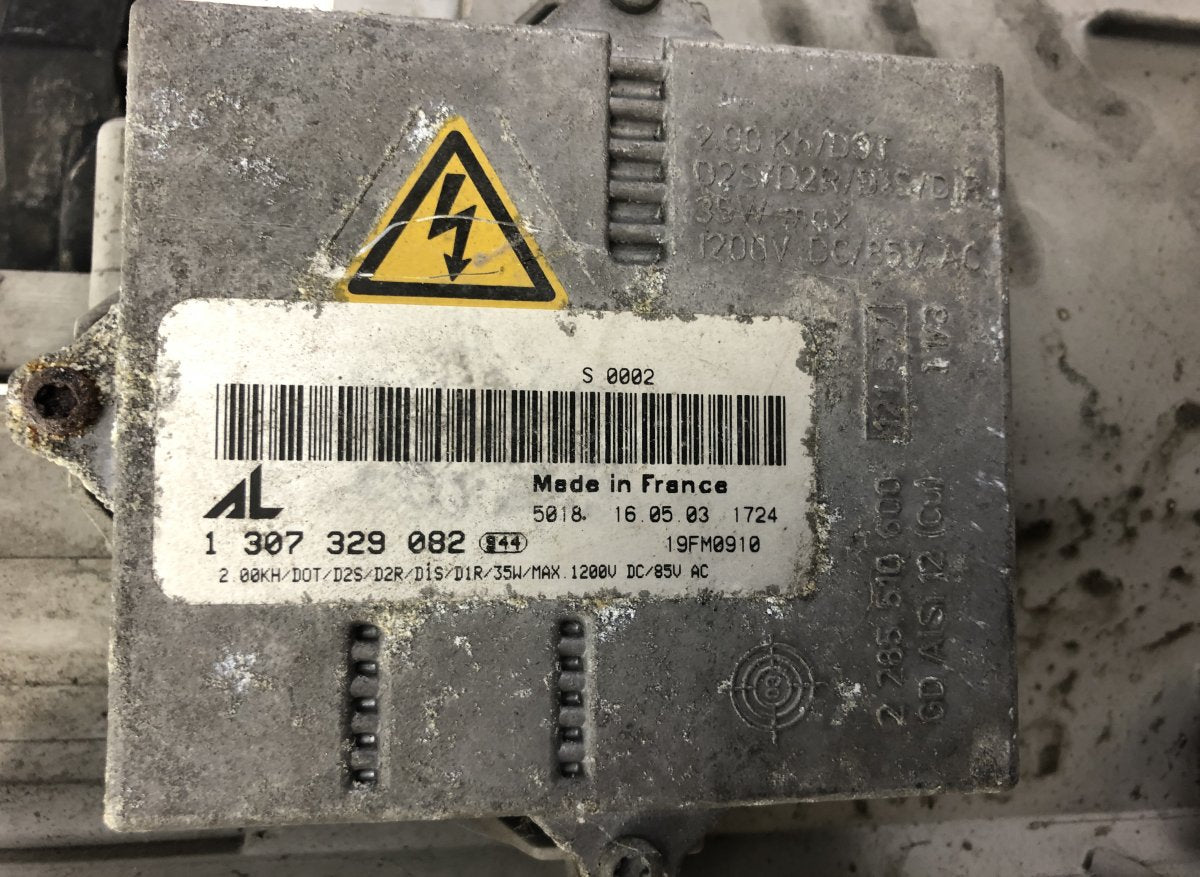 0301176475 Headlight left MERCEDES-BENZ SL-CLASS (R230) (2001-2012)