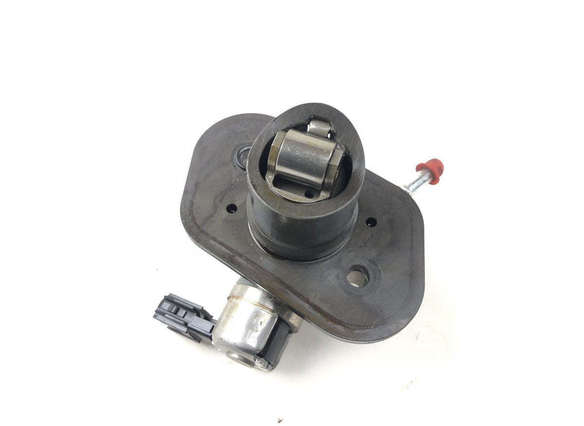 2302136010 2951000410 High pressure pump, petrol LEXUS IS III (XE30) (2013-)