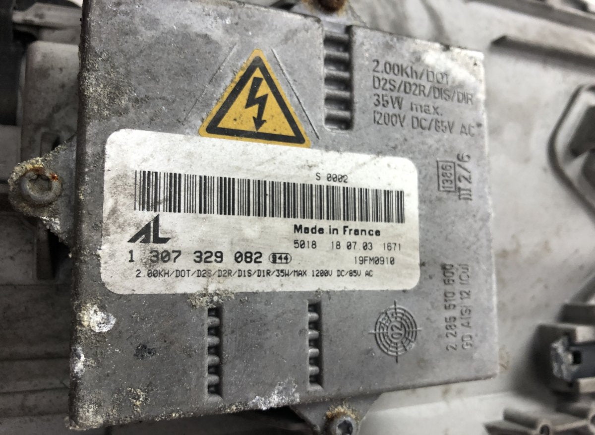 0301176475 Headlight left MERCEDES-BENZ SL-CLASS (R230) (2001-2012)