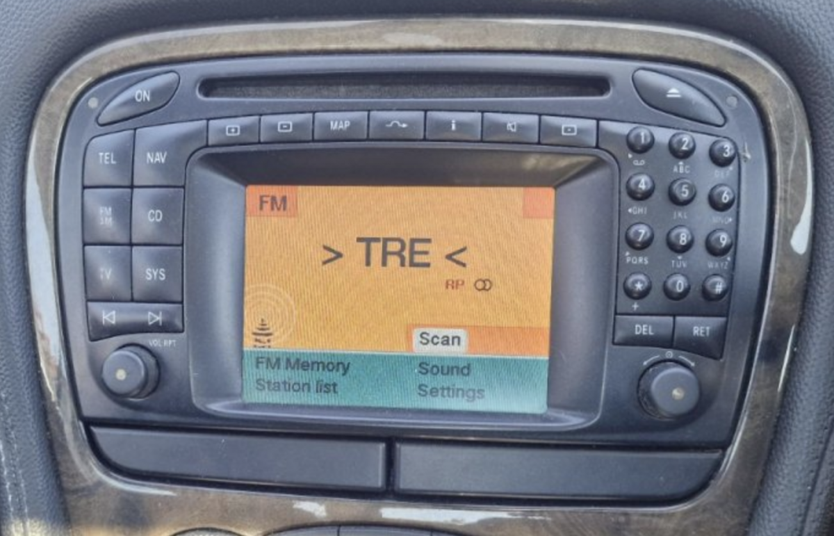 7612001523 8618001514 Radio MERCEDES-BENZ SL-CLASS (R230) (2001-2012)
