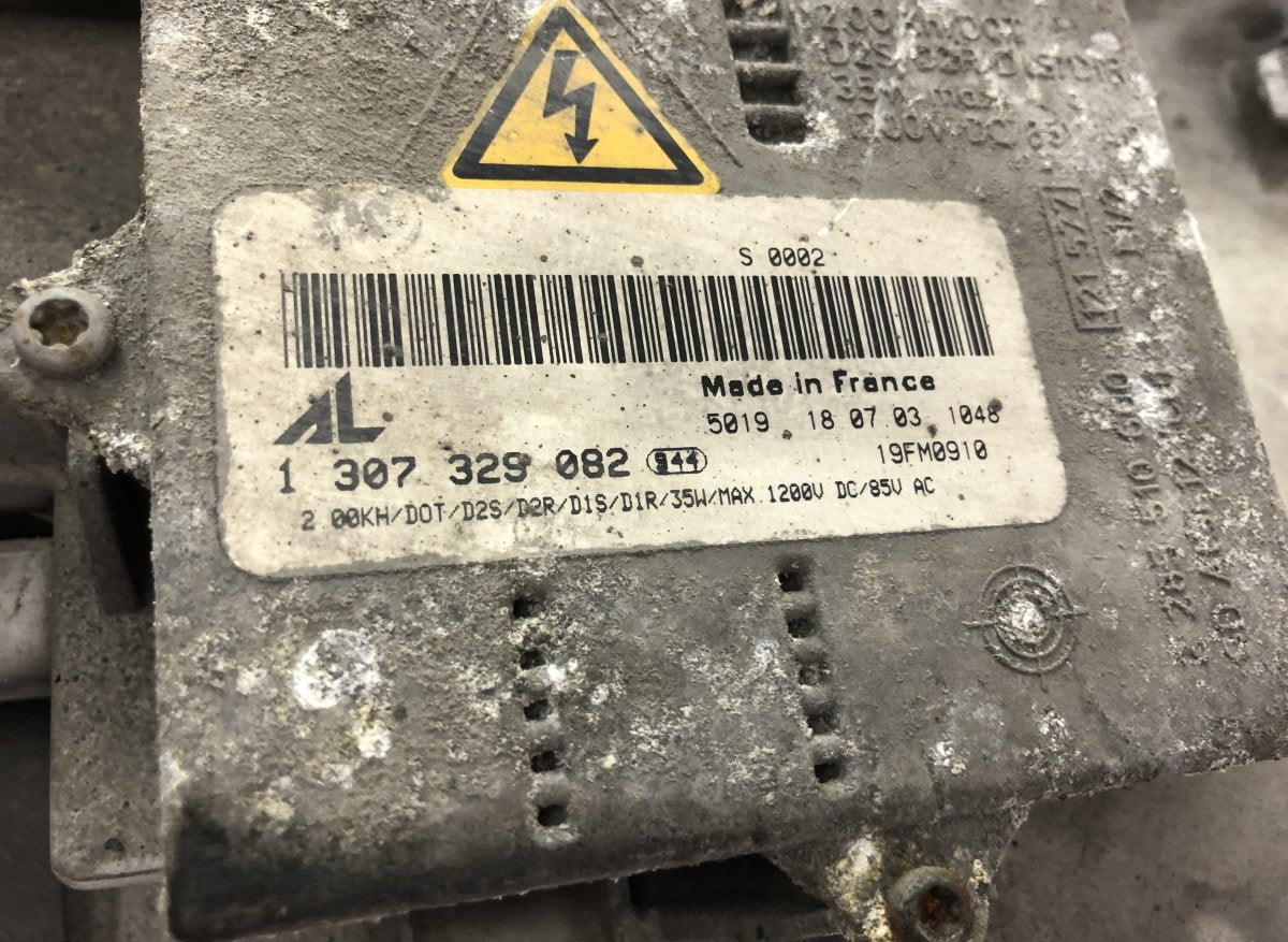0301176476 Headlight right MERCEDES-BENZ SL-CLASS (R230) (2001-2012)
