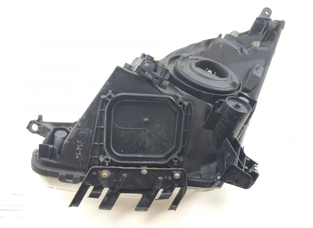 8113047181 Headlight right TOYOTA PRIUS II (NHW20) (2003-2009)