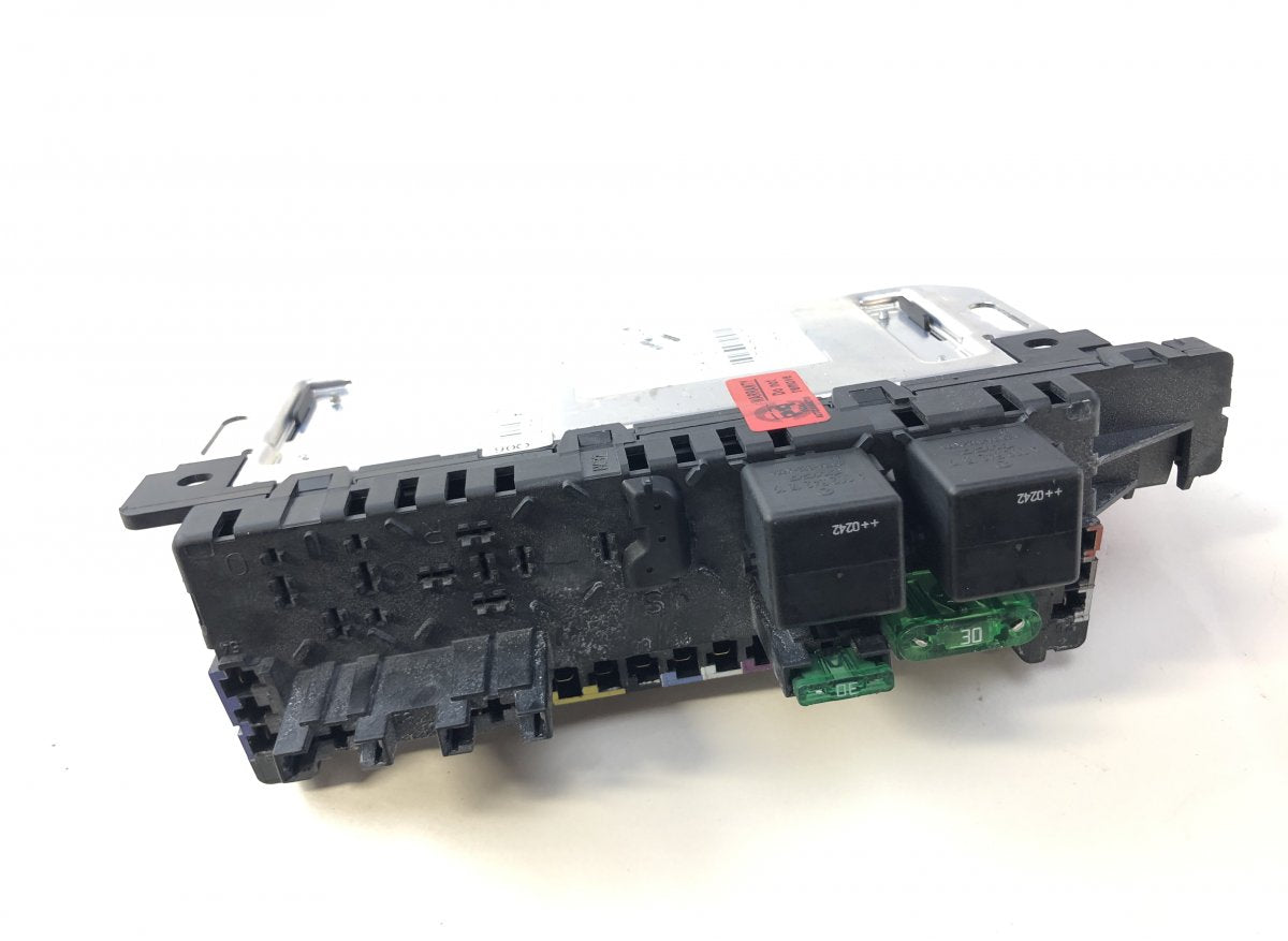 05045139 05045135 05045131 Fuse box MERCEDES-BENZ SL-CLASS (R230) (2001-2012)