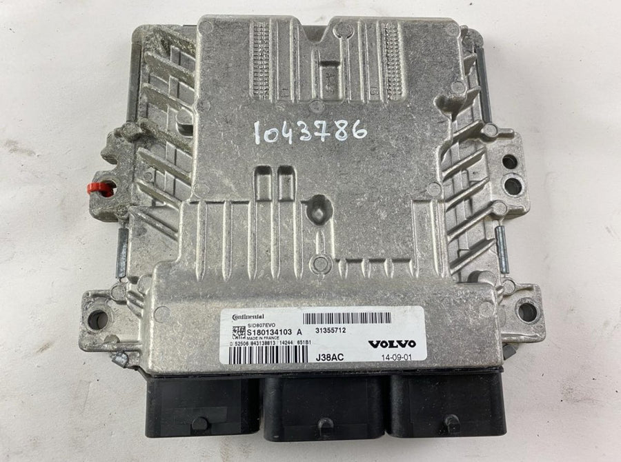S180134103 S180134103A Engine Control Unit / module (ECU) VOLVO S60 II / V60 I (2010-2018)