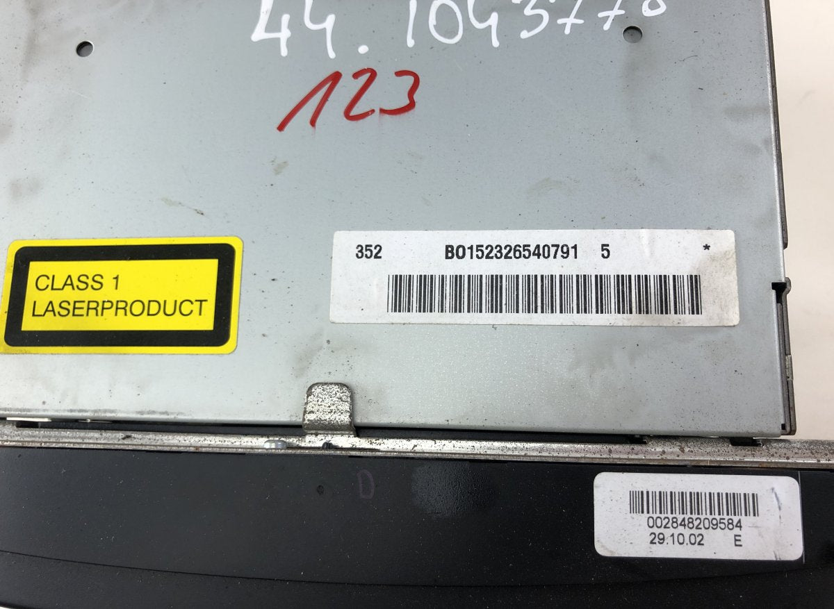 7612001523 8618001514 Radio MERCEDES-BENZ SL-CLASS (R230) (2001-2012)