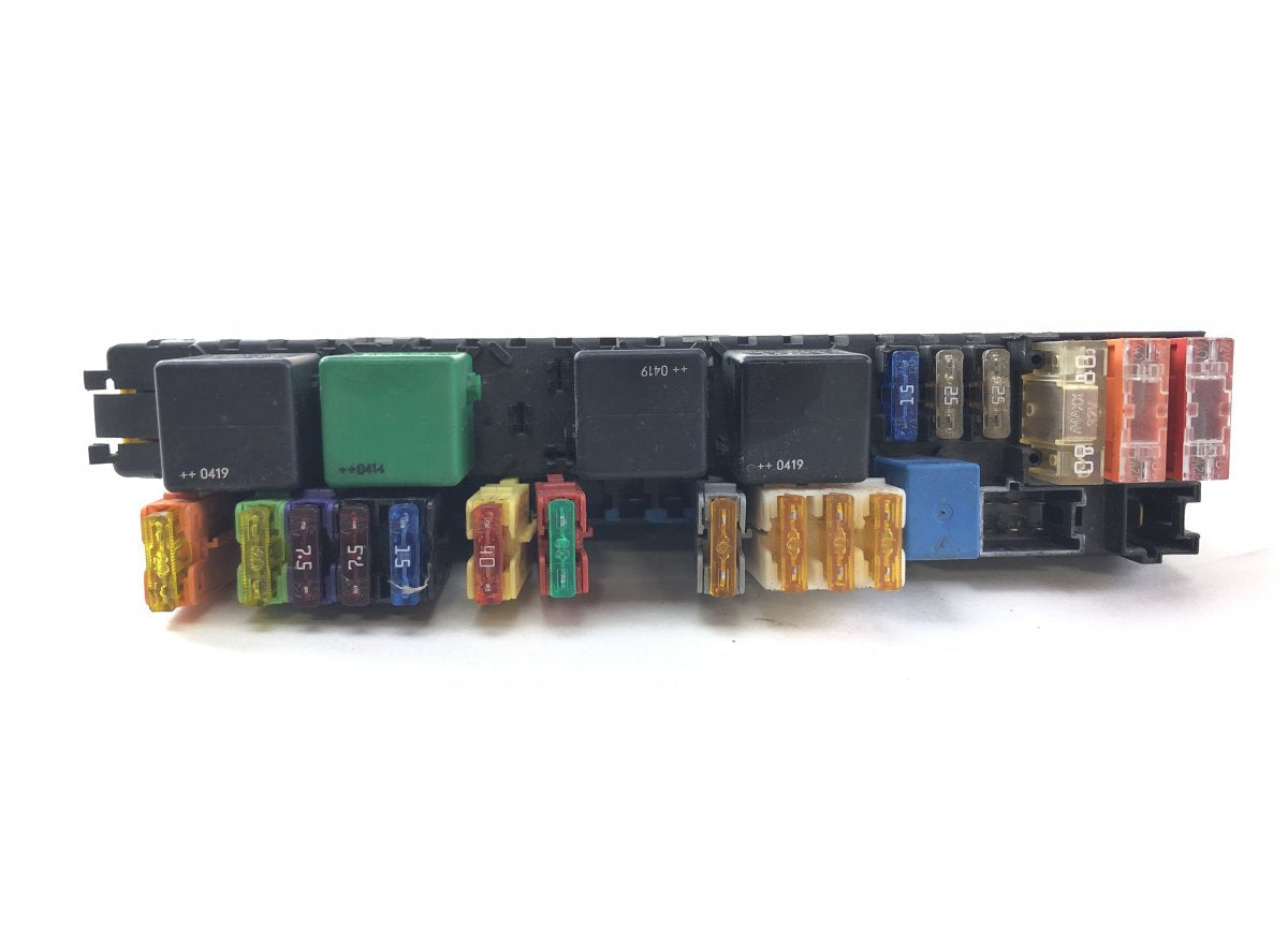 10091518 Fuse box MERCEDES-BENZ SL-CLASS (R230) (2001-2012)