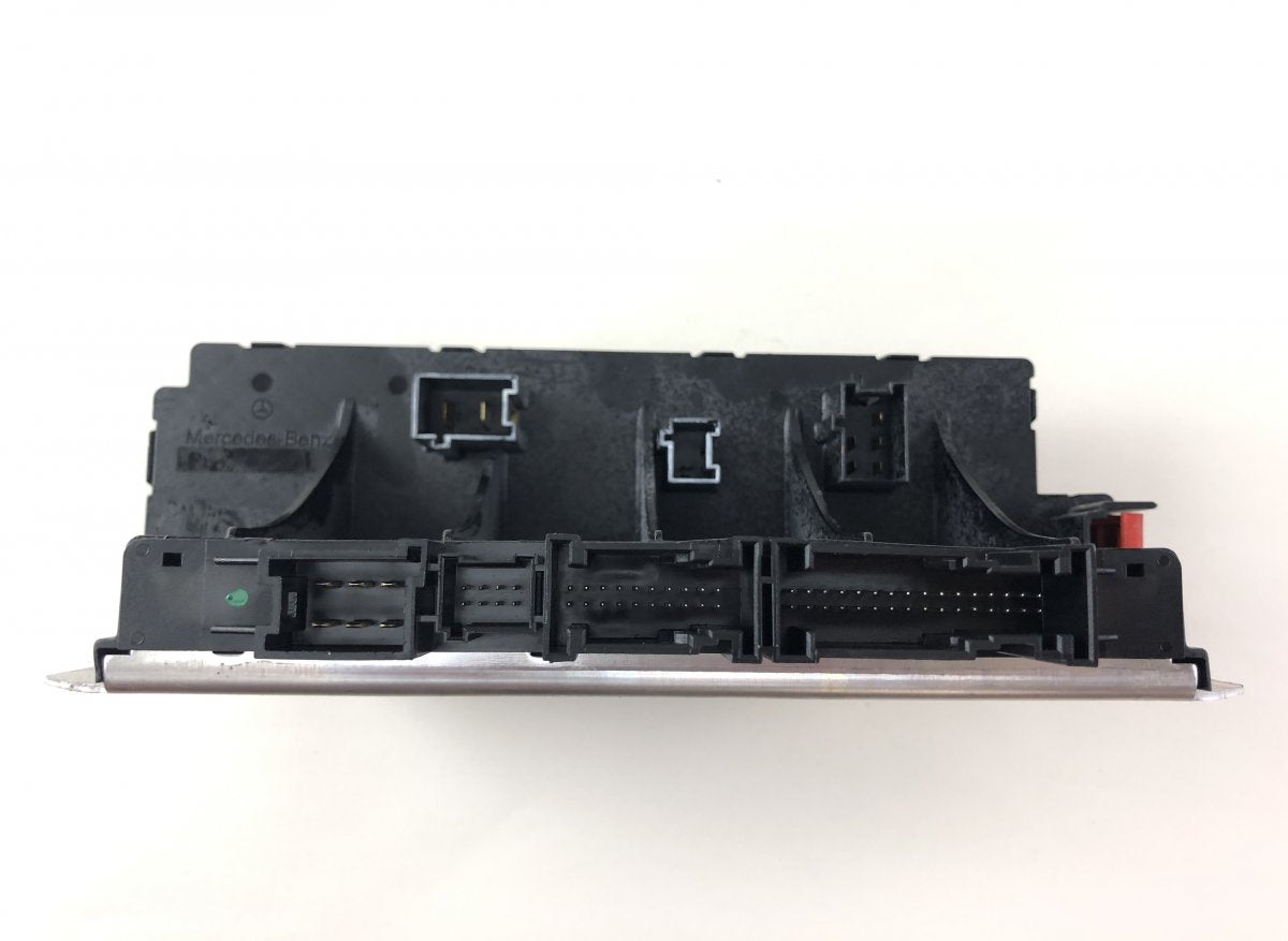 05045117 Fuse box MERCEDES-BENZ SL-CLASS (R230) (2001-2012)