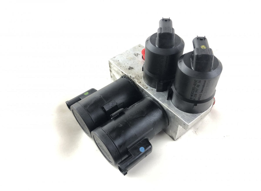A2203200358 A2203201258 Air suspension / self-levelling suspension, other MERCEDES-BENZ SL-CLASS (R230) (2001-2012)