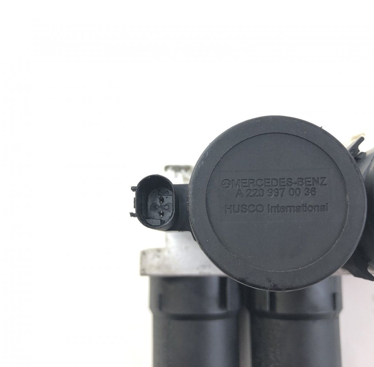 A2203200358 A2203201258 Air suspension / self-levelling suspension, other MERCEDES-BENZ SL-CLASS (R230) (2001-2012)