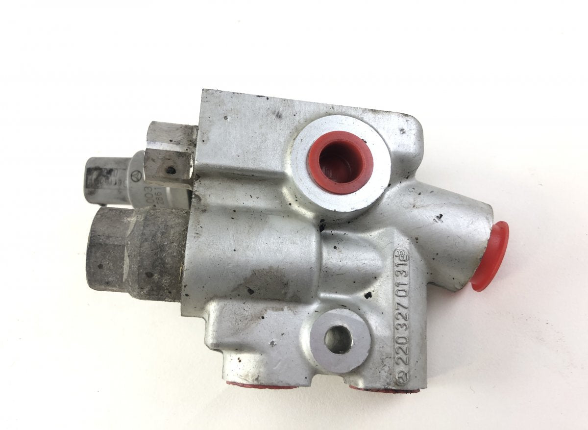 A2203200858 A0035422018 Air suspension / self-levelling suspension, other MERCEDES-BENZ SL-CLASS (R230) (2001-2012)