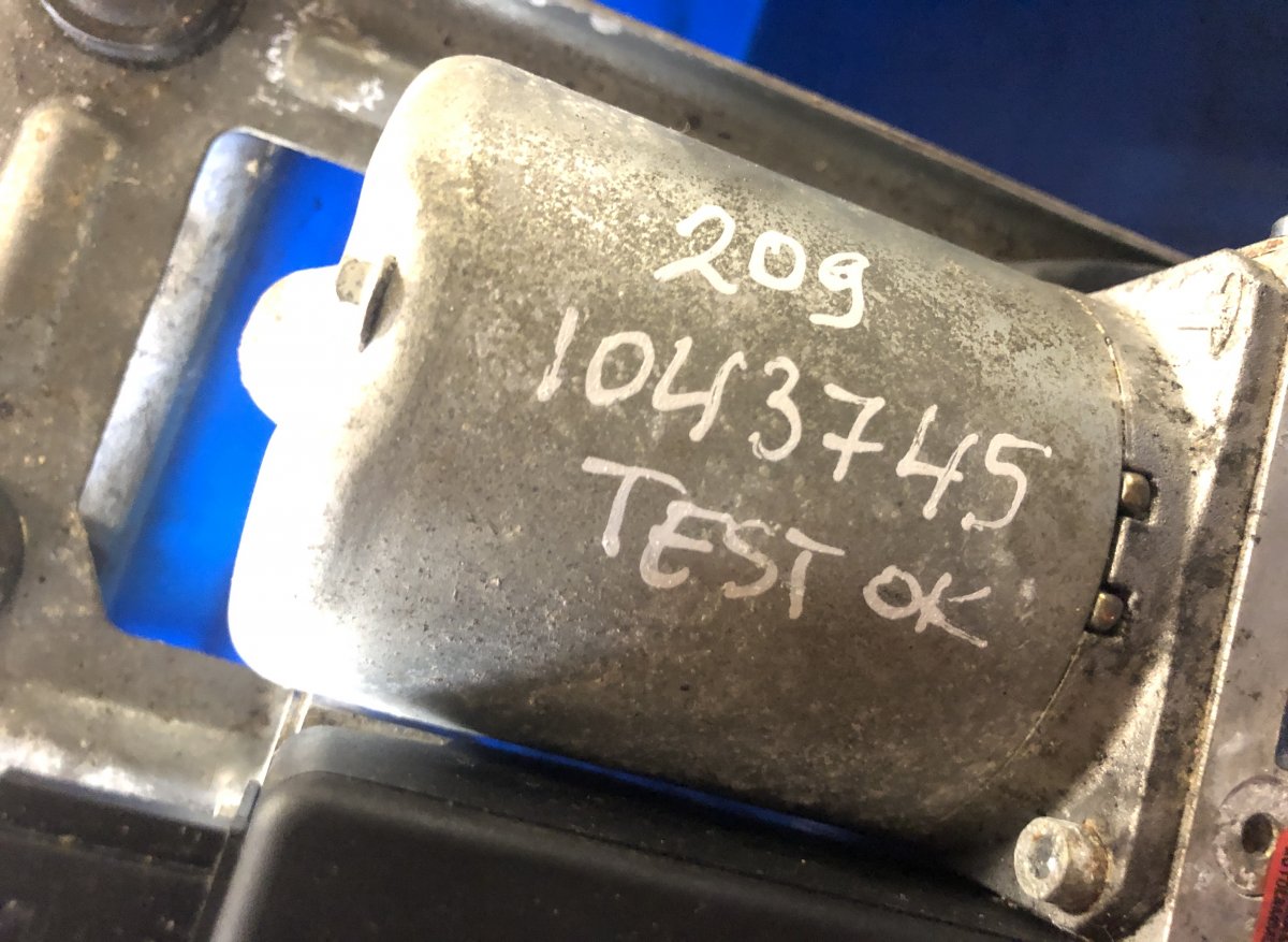 HB70058-002 HB70058002 Convertible Top motor MERCEDES-BENZ SL-CLASS (R230) (2001-2012)