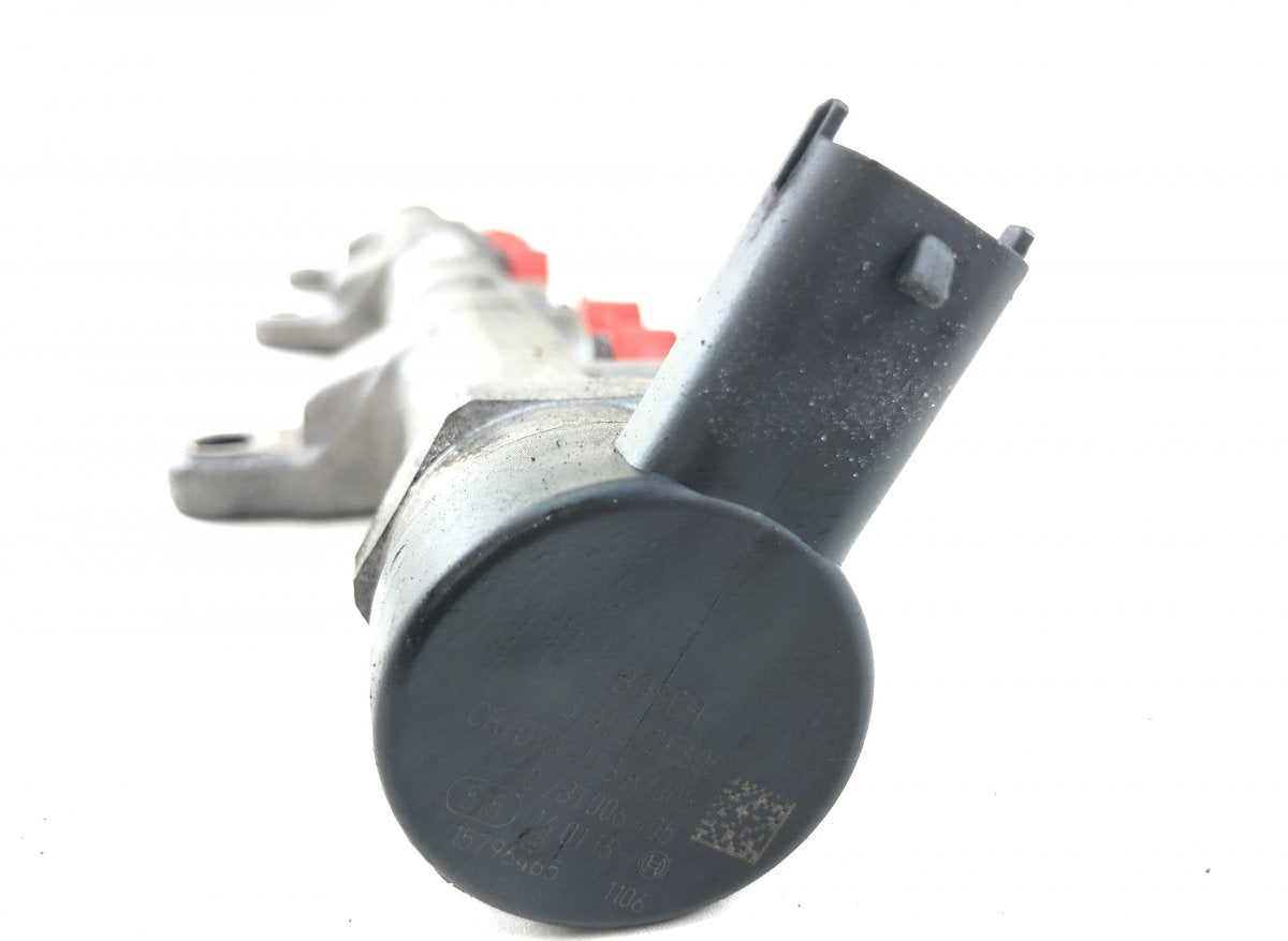 0445214321 0281006405 Fuel Distributor / fuel rail KIA SORENTO III (UM) (2015-2020)