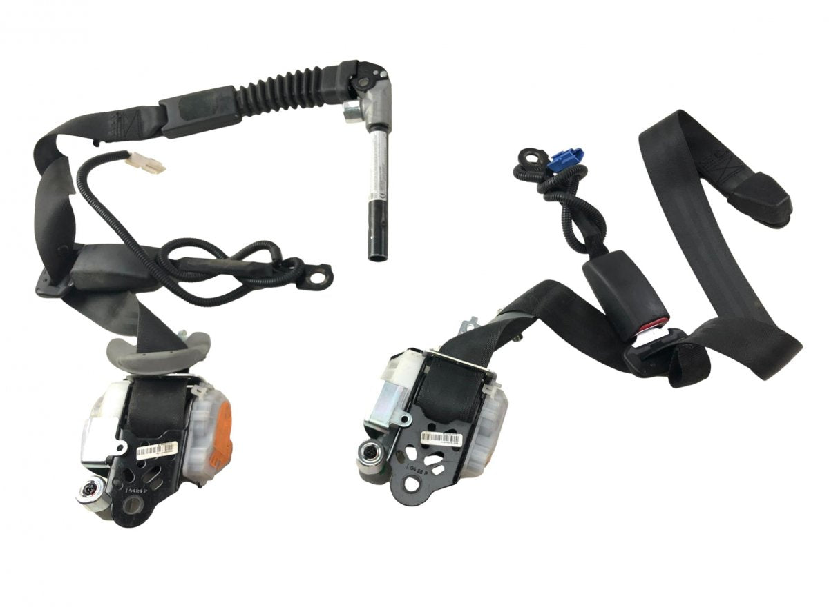 888102P460VA Safety belt, other KIA SORENTO II (XM) (2009-2015)