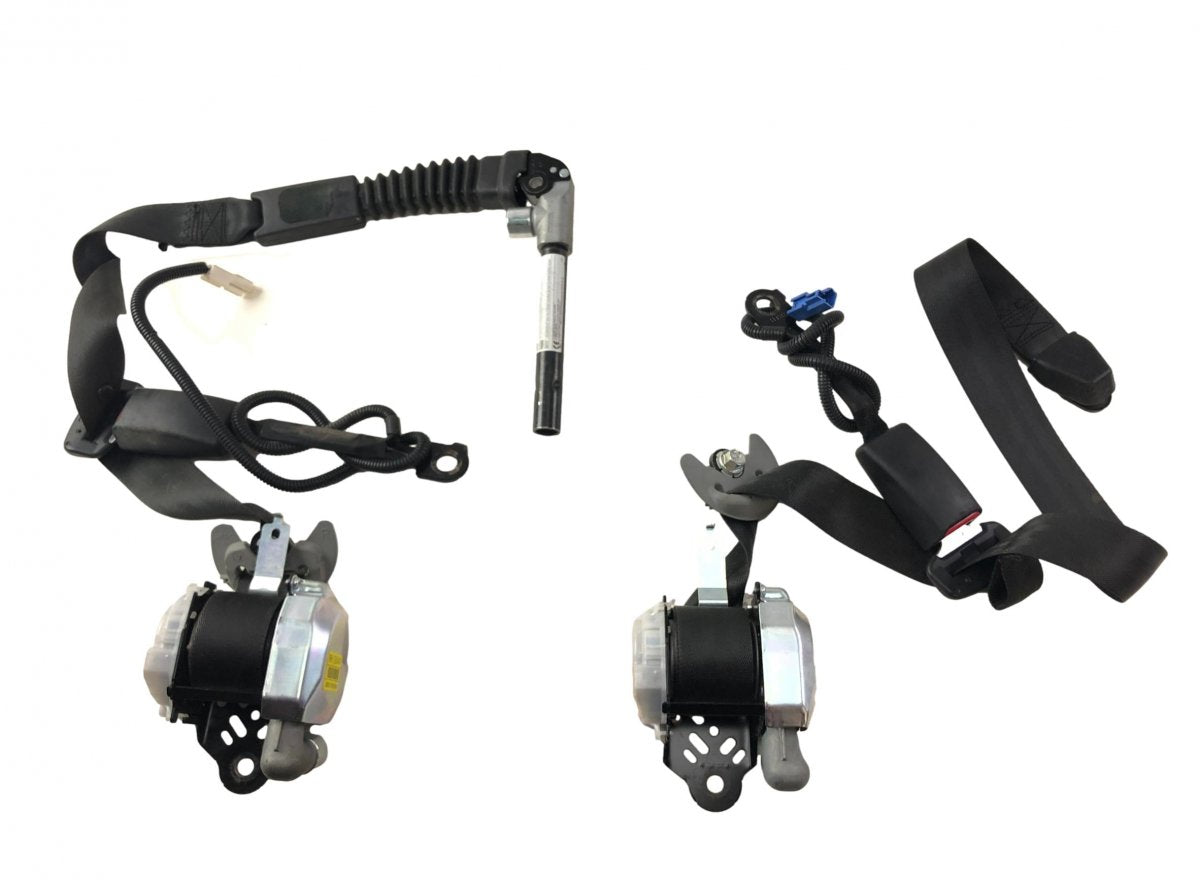 888102P460VA Safety belt, other KIA SORENTO II (XM) (2009-2015)