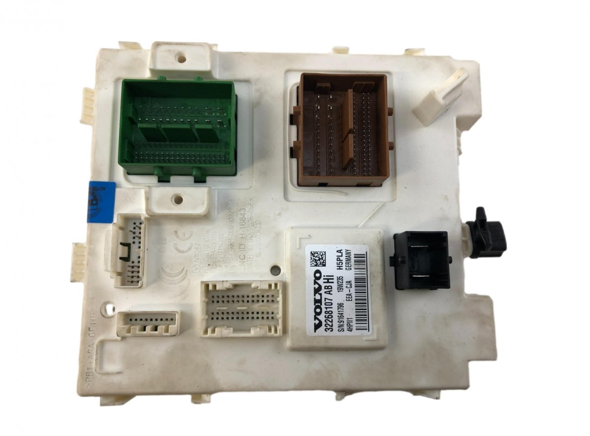 36003252 Fuse box VOLVO XC40 / EX40 / EC40 (536, 539) (2017-)