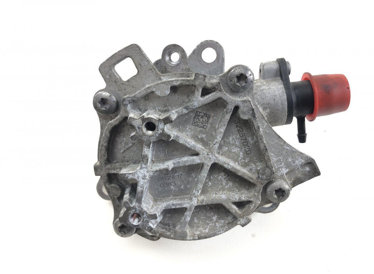 32257020 Vacuum Pump, engine VOLVO XC40 / EX40 / EC40 (536, 539) (2017-)